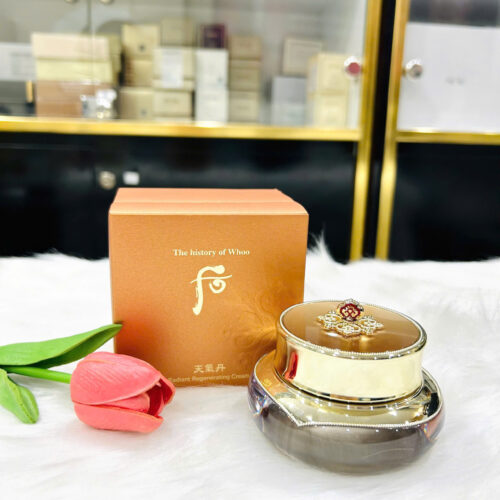 Kem dưỡng tái sinh da Cheongidan Radiant Regenerating Cream 60ml đa năng